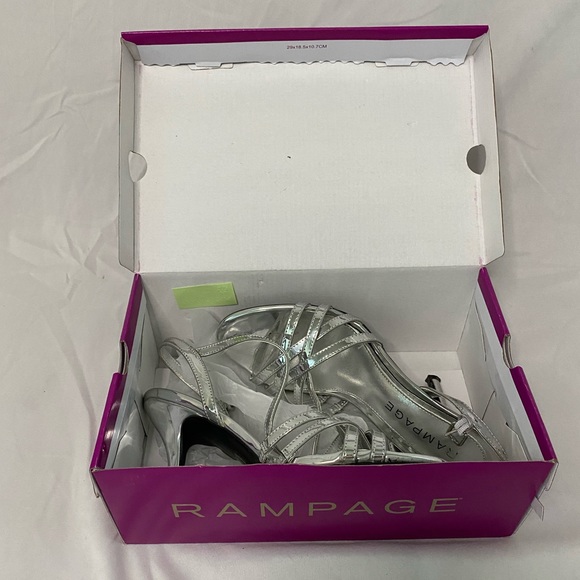 NIB Rampage silver heels - Picture 2 of 9
